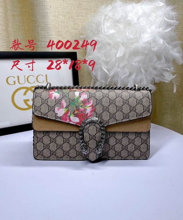 激安グッチバッグコピー正面デザイン